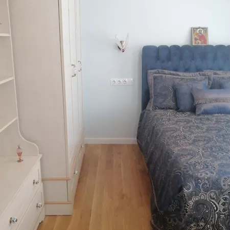 Apartment на 2 мин от плажа!victoria- две спални делукс до морската градина и центъра Burgas City