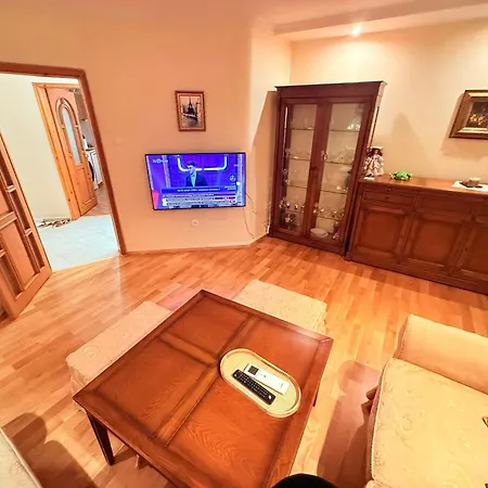на 2 мин от плажа!victoria- две спални делукс до морската градина и центъра Appartement *