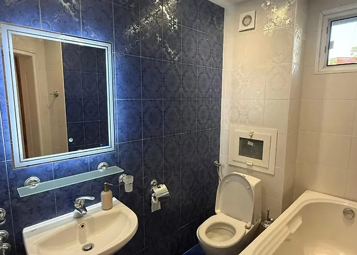 Daire Victoria- две спални делукс до морската градина и центъра Burgaz