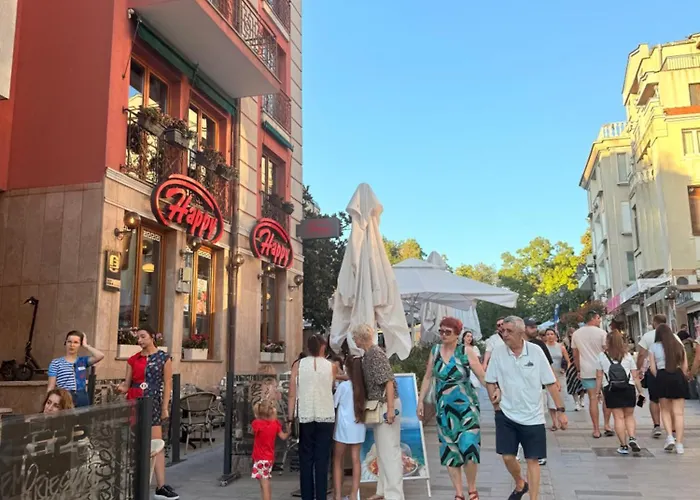 Victoria- две спални делукс до морската градина и центъра Burgas